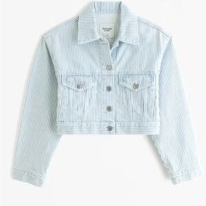 Women's Cropped Denim Trucker Jacket